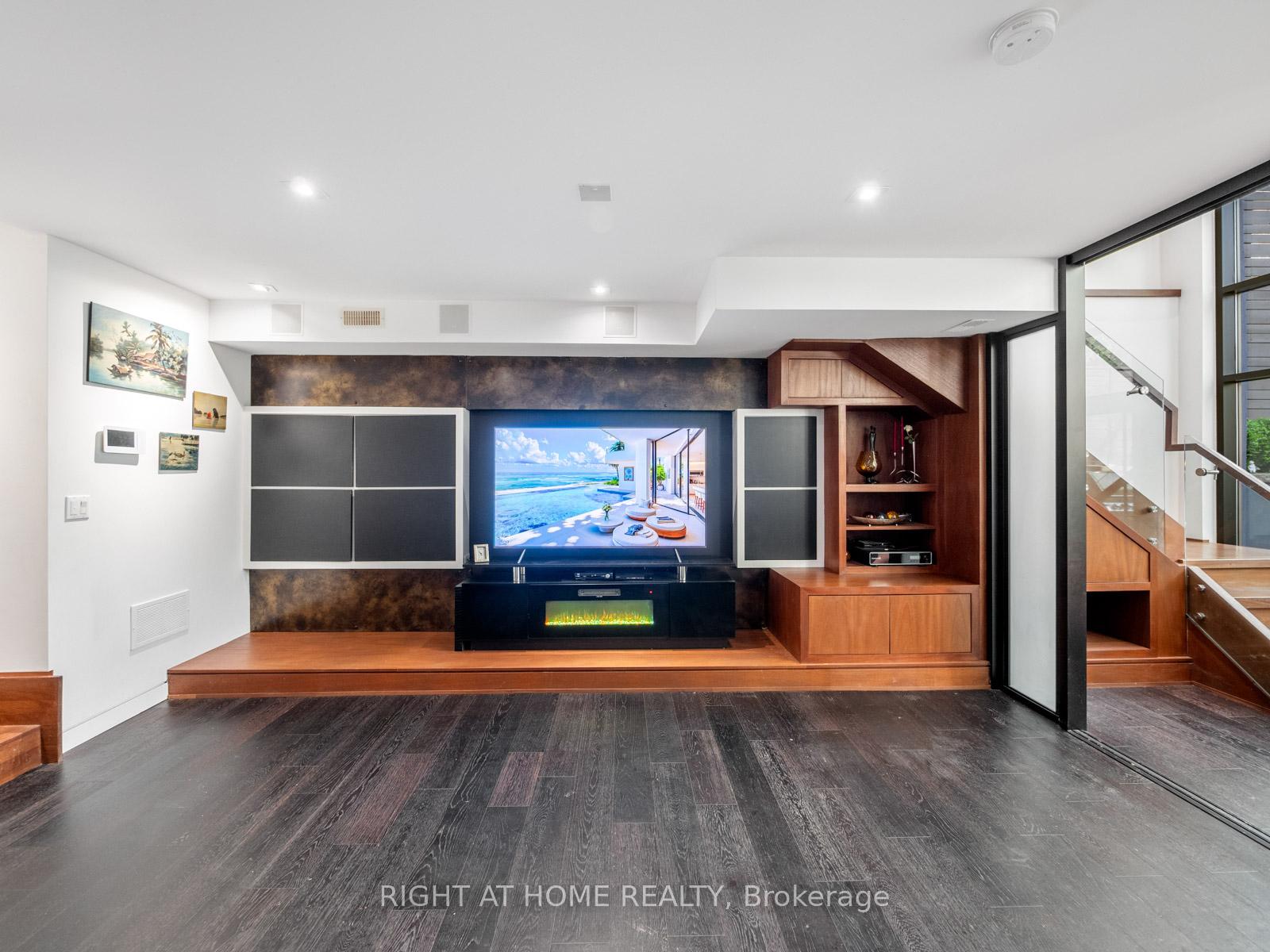 Photo 32 of 336 Melrose Avenue, Toronto, Bedford Park-Nortown — HOMEH