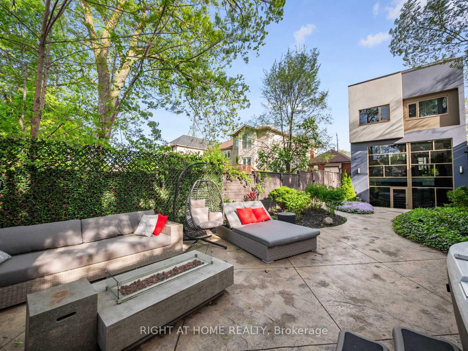Photo 38 of 336 Melrose Avenue, Toronto, Bedford Park-Nortown — HOMEH