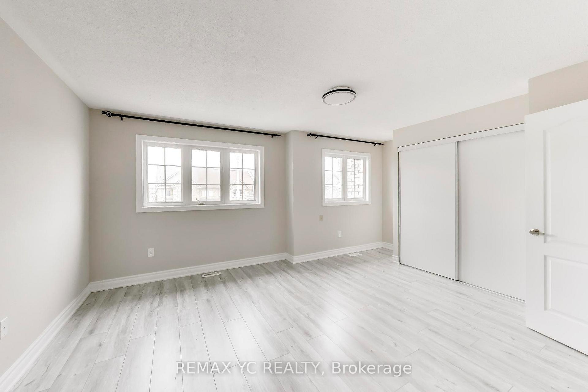 Photo 13 of 151 Amulet Crescent, Richmond Hill, Rouge Woods — HOMEH