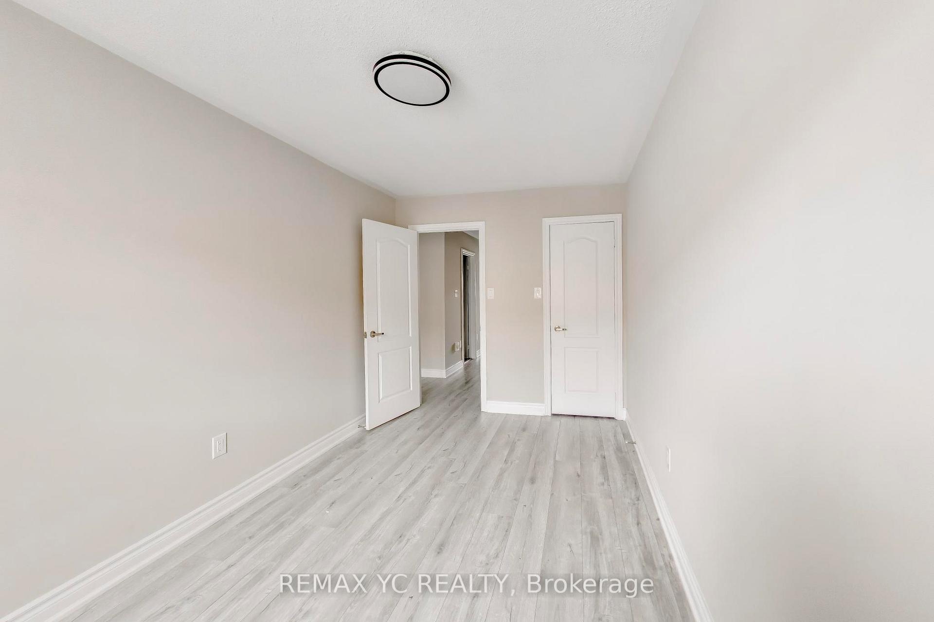 Photo 18 of 151 Amulet Crescent, Richmond Hill, Rouge Woods — HOMEH
