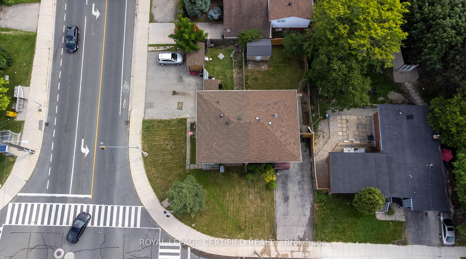 Photo 4 of Unit Bsmt, 111 Limeridge Road W, Hamilton, Rolston — HOMEH