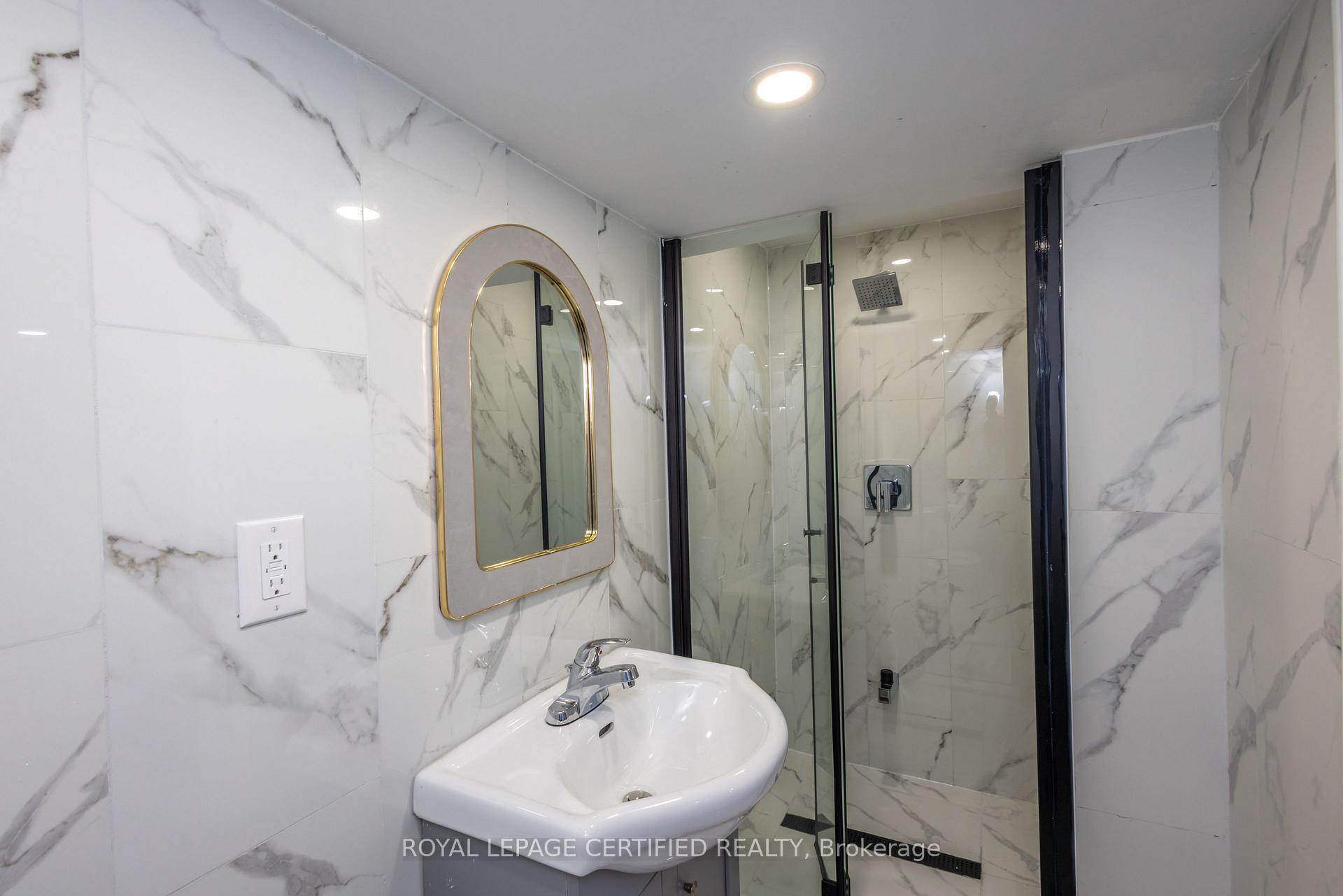 Photo 13 of Unit Bsmt, 111 Limeridge Road W, Hamilton, Rolston — HOMEH