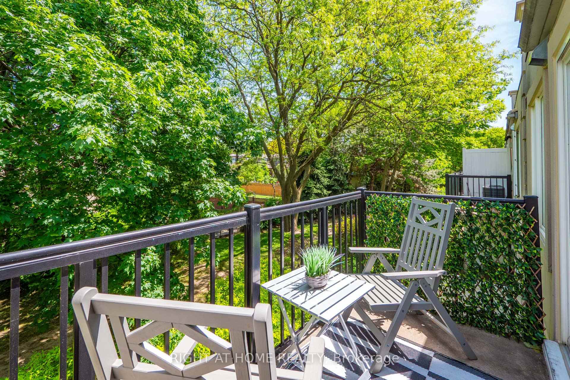 Photo 4 of Unit 2151, 105 George Appleton Way, North York, Downsview-Roding-CFB — HOMEH
