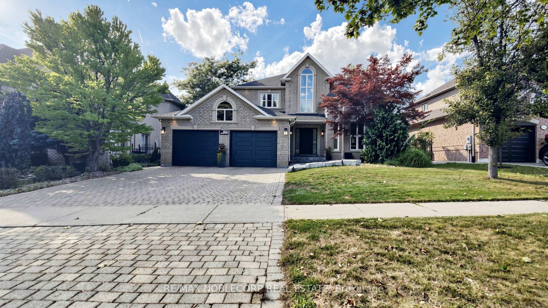 Photo 4 of 500 Vaughan Mills Road, Vaughan, Islington Woods — HOMEH