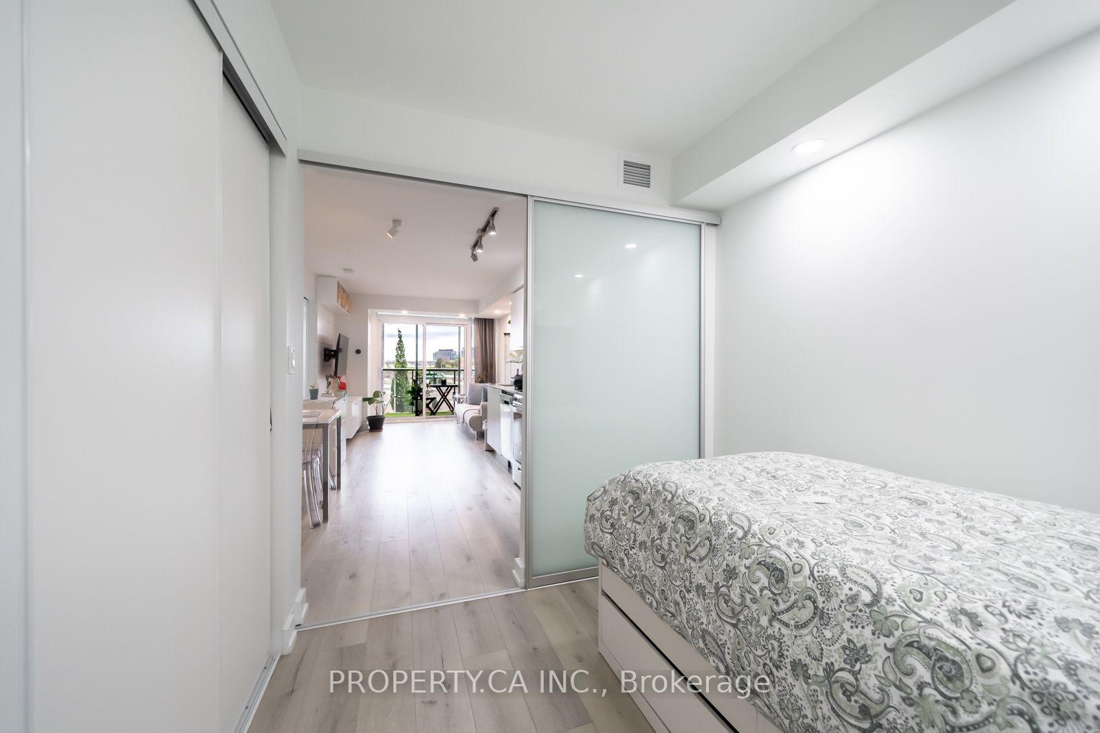 Photo 11 of Unit 412, 120 Varna Drive, Toronto, Englemount-Lawrence — HOMEH