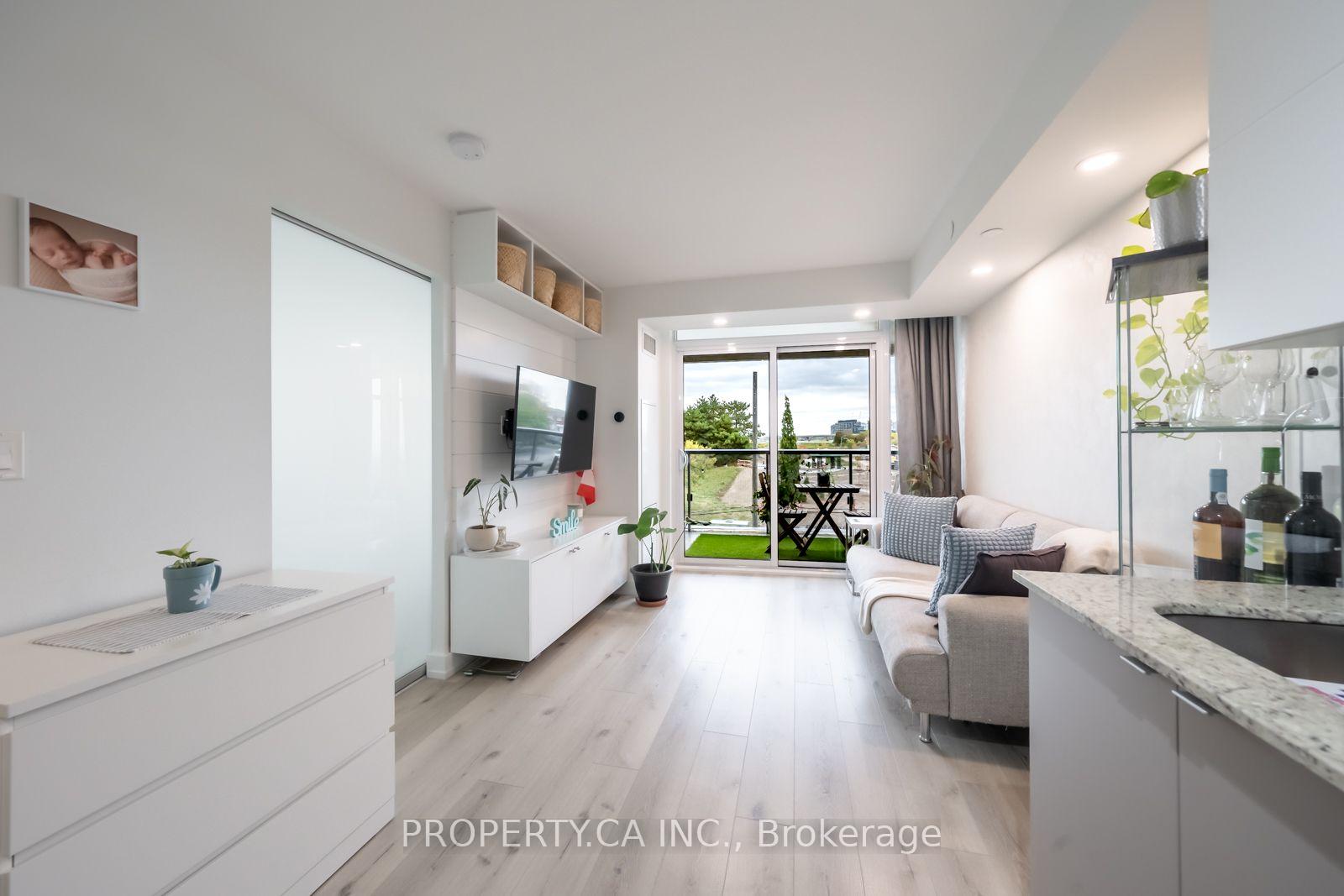 Photo 18 of Unit 412, 120 Varna Drive, Toronto, Englemount-Lawrence — HOMEH