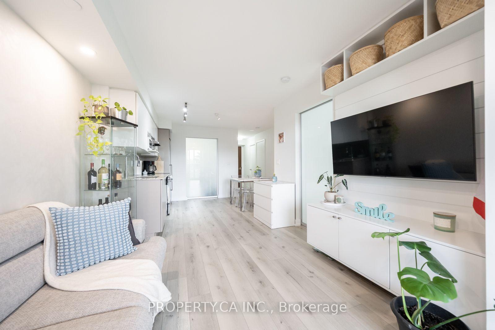Photo 33 of Unit 412, 120 Varna Drive, Toronto, Englemount-Lawrence — HOMEH