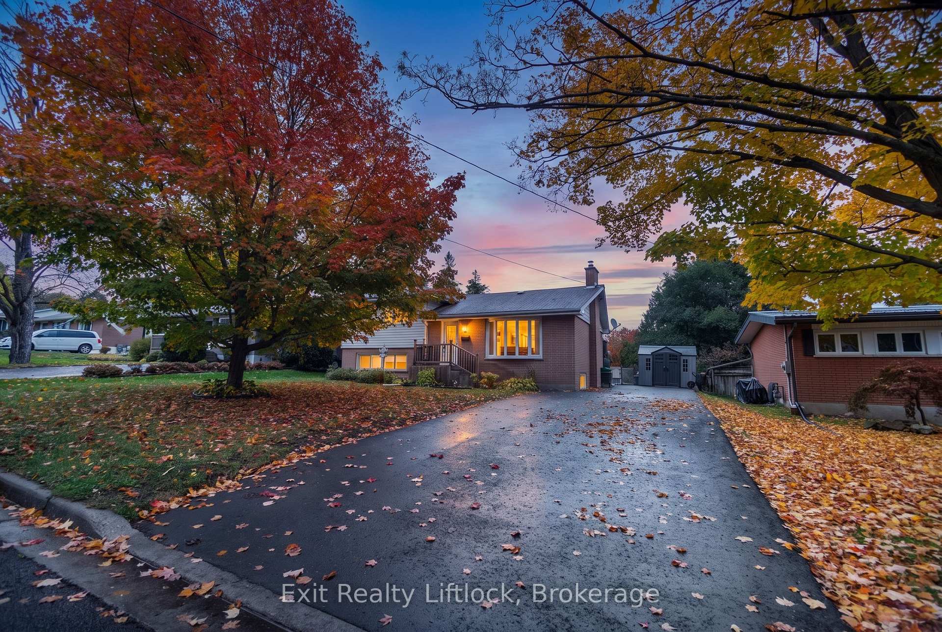 Photo 2 of 26 Beechwood Drive, Peterborough, Monaghan Ward 2 — HOMEH