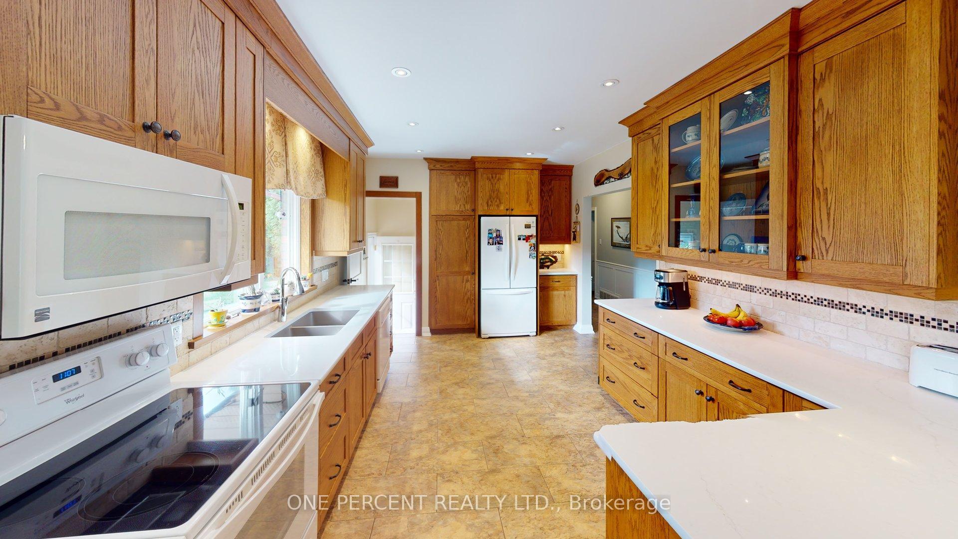 Photo 6 of 16 Daleview Crescent, Pelham, Fonthill — HOMEH