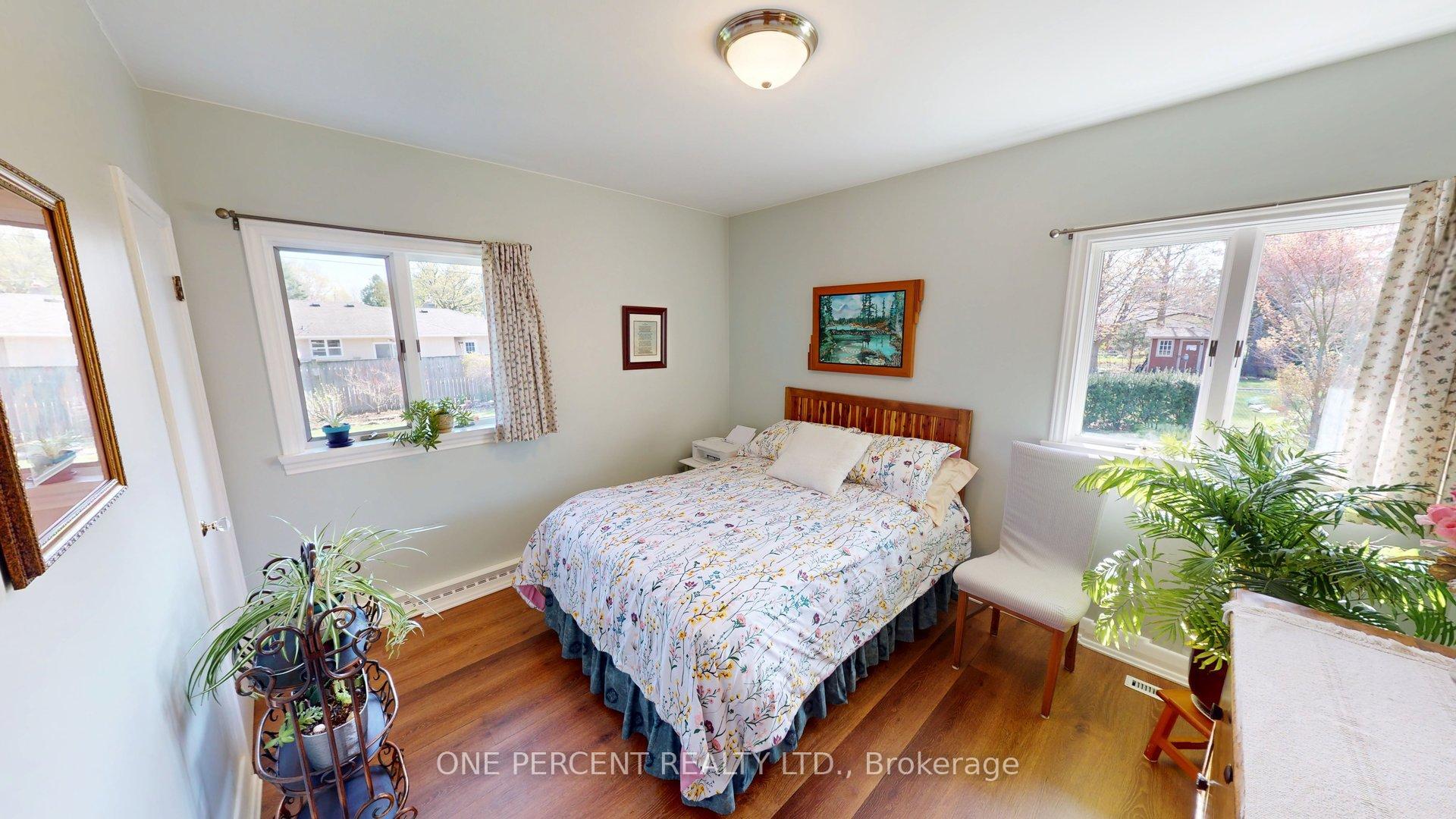 Photo 11 of 16 Daleview Crescent, Pelham, Fonthill — HOMEH