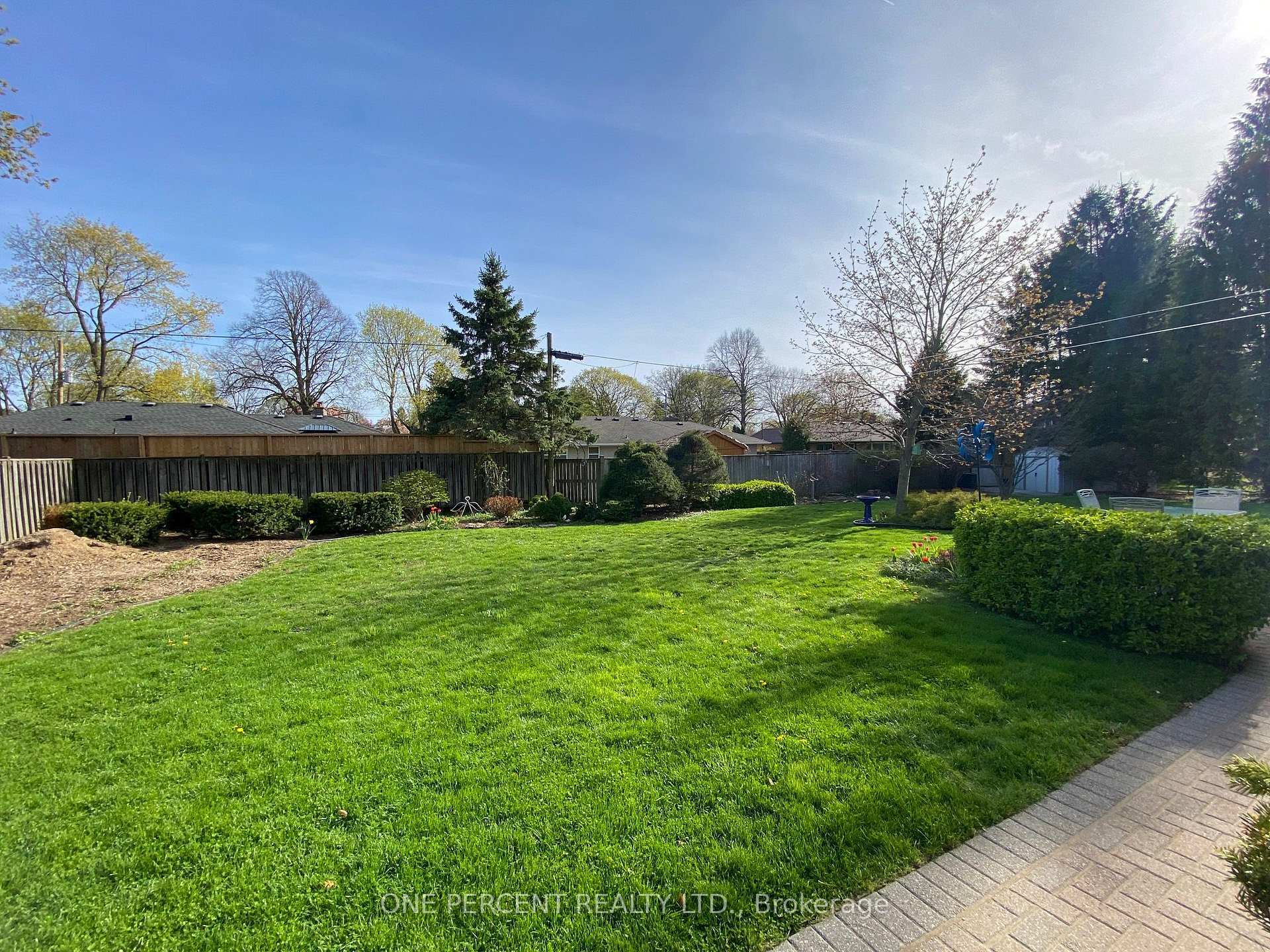 Photo 23 of 16 Daleview Crescent, Pelham, Fonthill — HOMEH