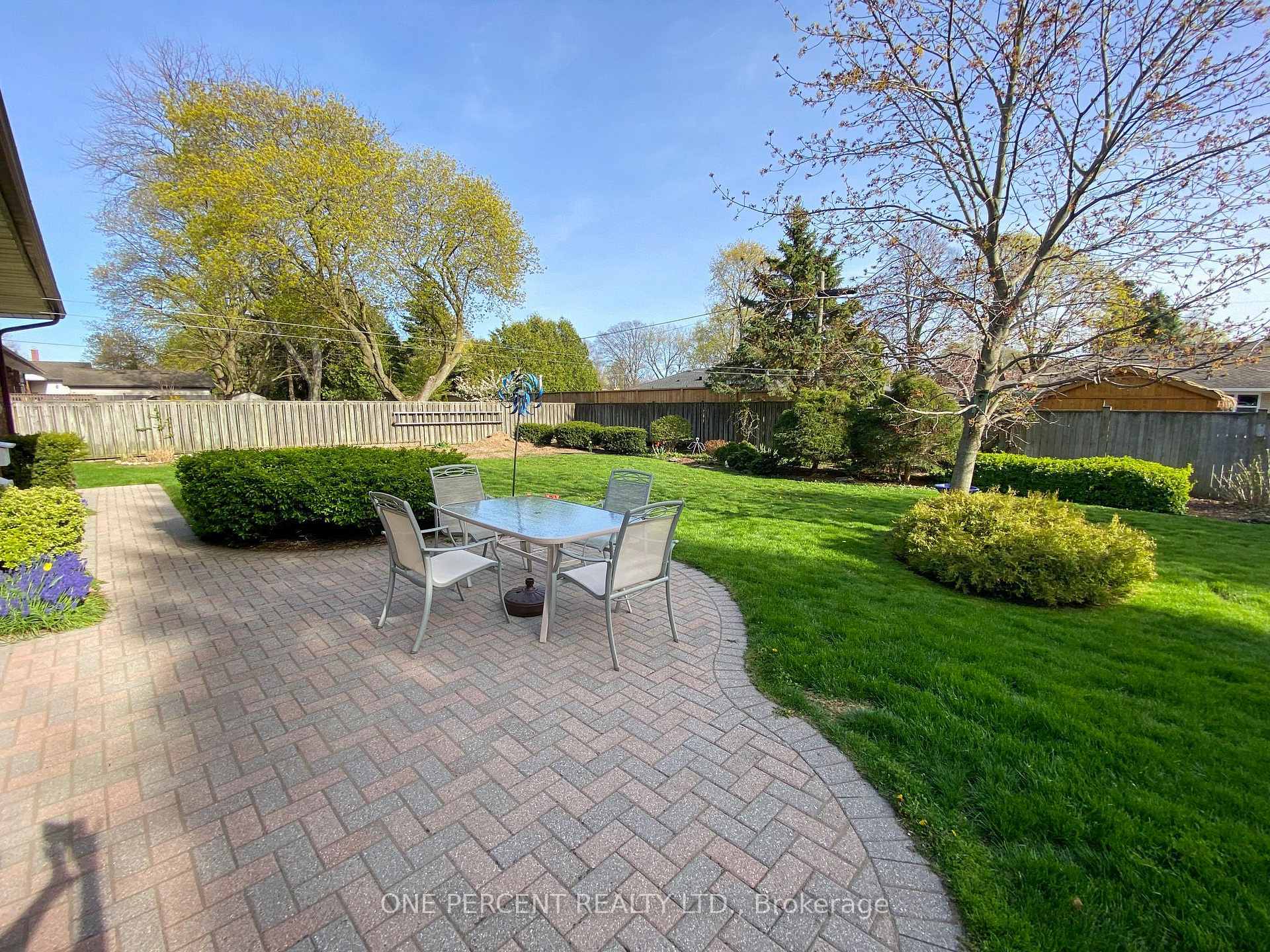 Photo 24 of 16 Daleview Crescent, Pelham, Fonthill — HOMEH