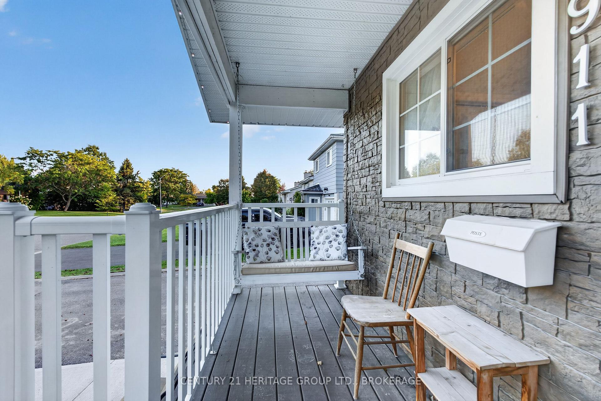 Photo 4 of 911 Auden Park Drive, Kingston, City SouthWest — HOMEH
