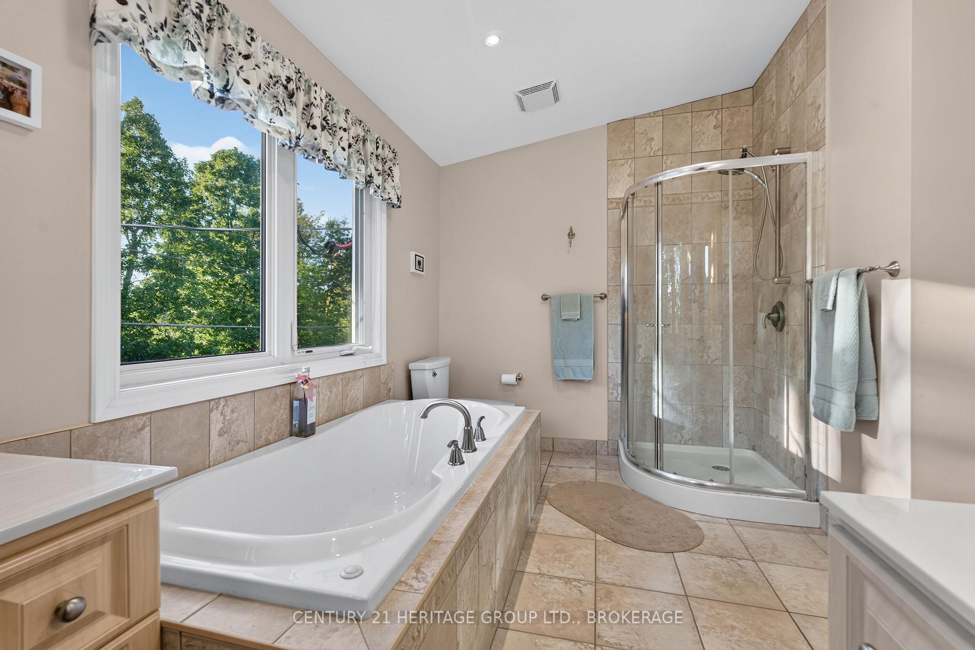 Photo 25 of 911 Auden Park Drive, Kingston, City SouthWest — HOMEH