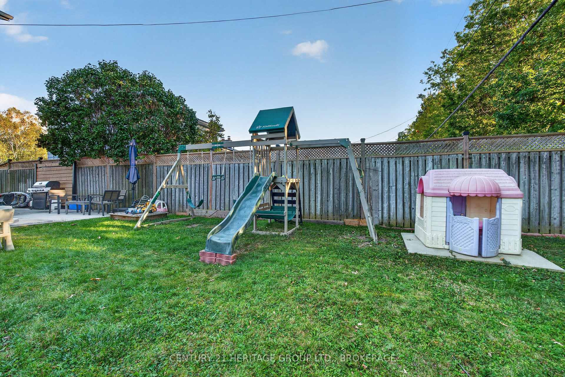Photo 43 of 911 Auden Park Drive, Kingston, City SouthWest — HOMEH