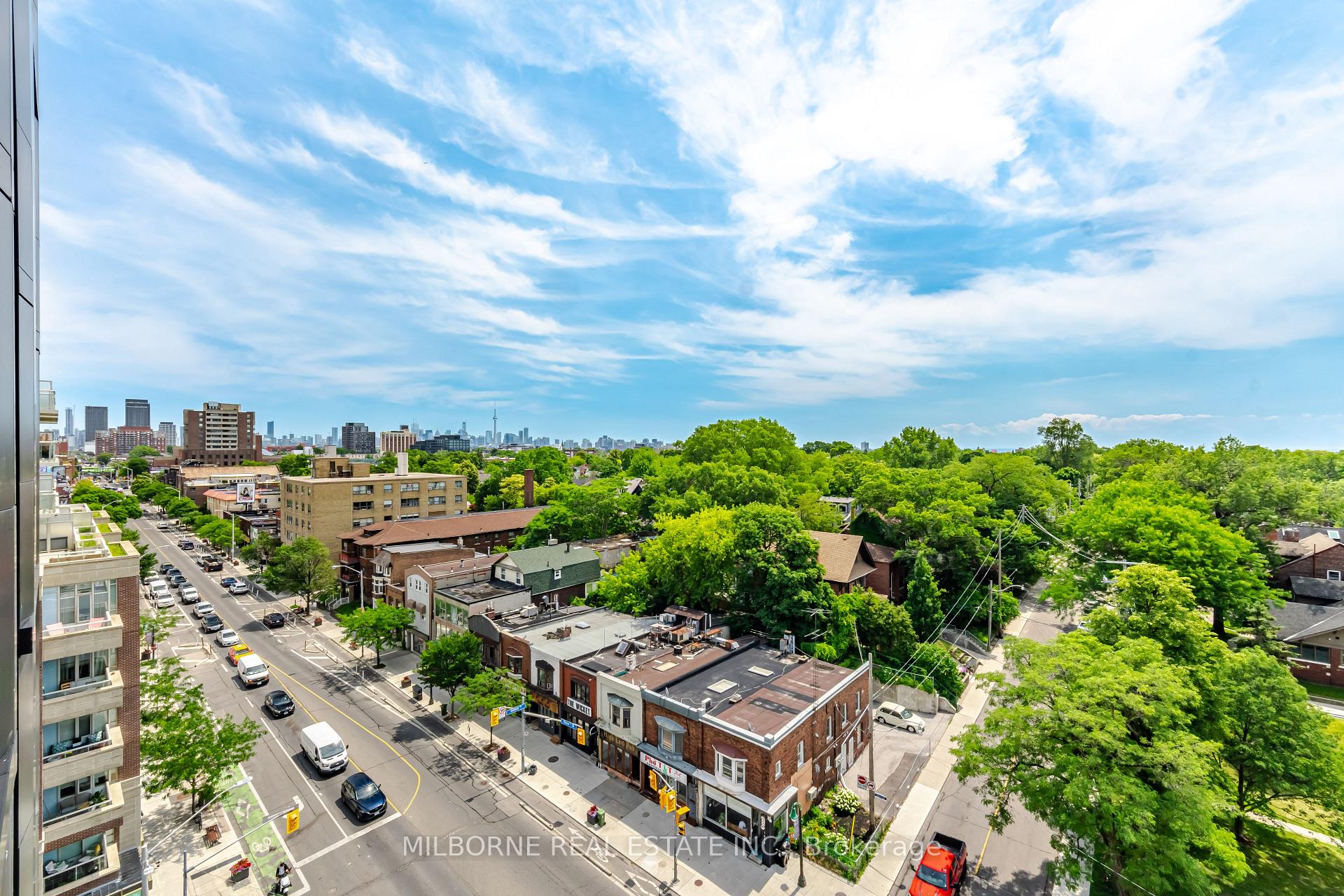 Photo of Unit 905, 1660 Bloor Street W