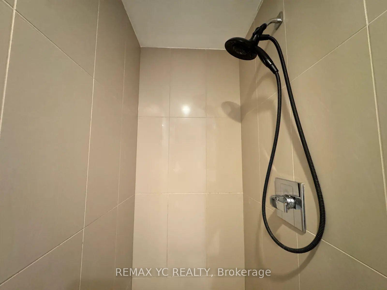 Photo 4 of Unit 2118, 5 Sheppard Avenue E, North York, Willowdale East — HOMEH