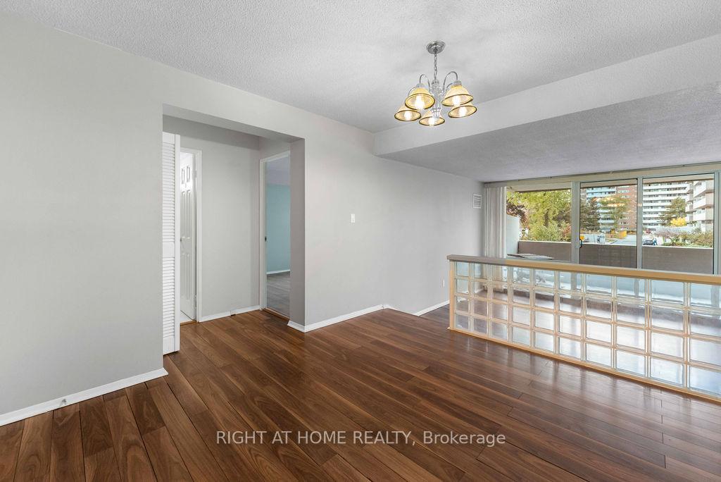 Photo 9 of Unit 206, 270 Scarlett Road, Toronto, Rockcliffe-Smythe — HOMEH