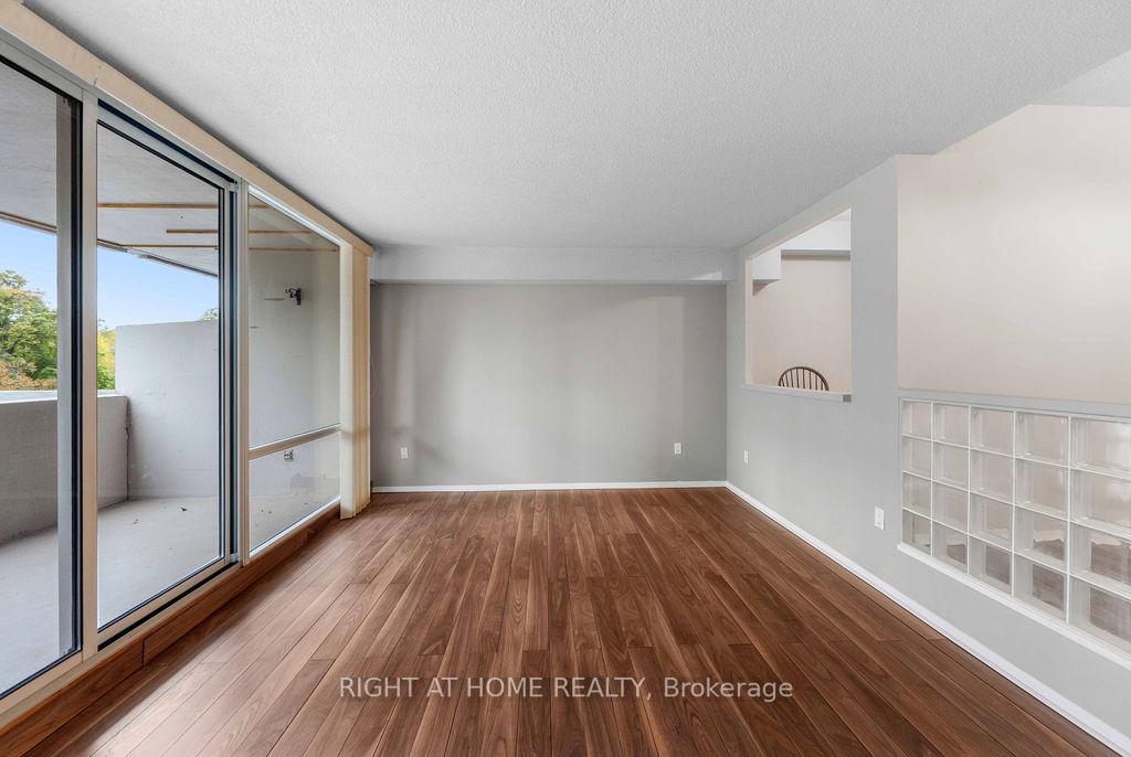 Photo 10 of Unit 206, 270 Scarlett Road, Toronto, Rockcliffe-Smythe — HOMEH