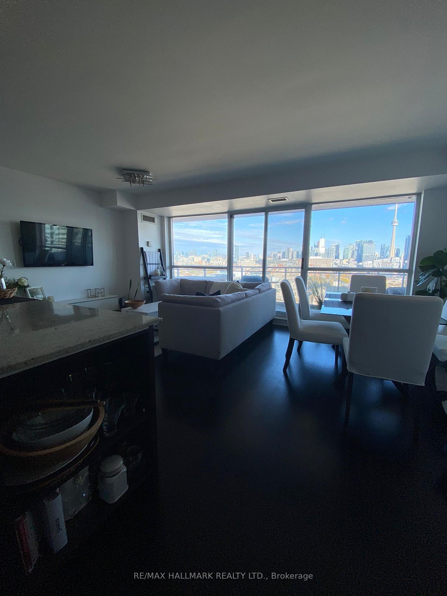 Photo 5 of Unit 1807, 80 Western Battery Road, Toronto, Niagara — HOMEH