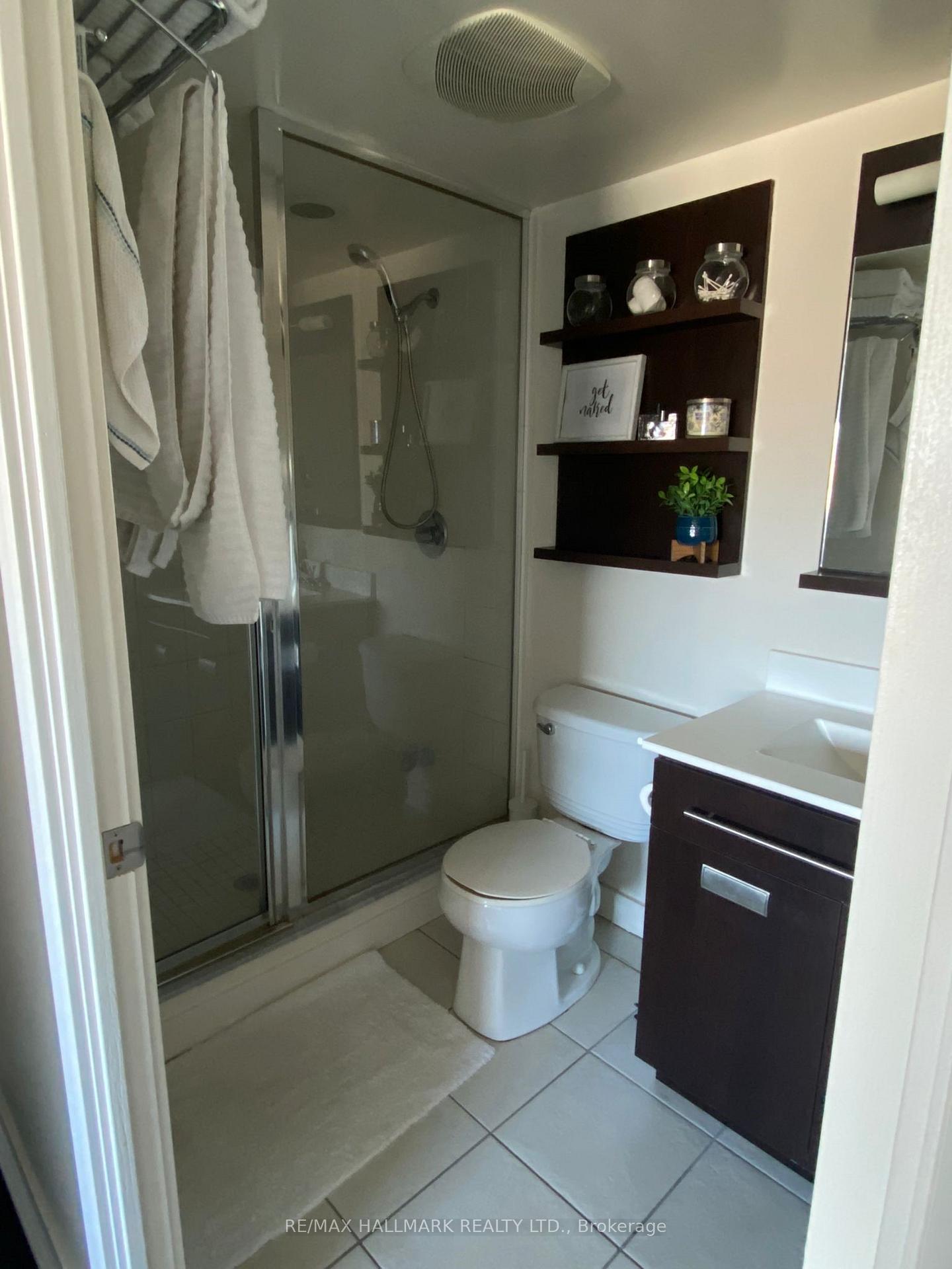 Photo 19 of Unit 1807, 80 Western Battery Road, Toronto, Niagara — HOMEH