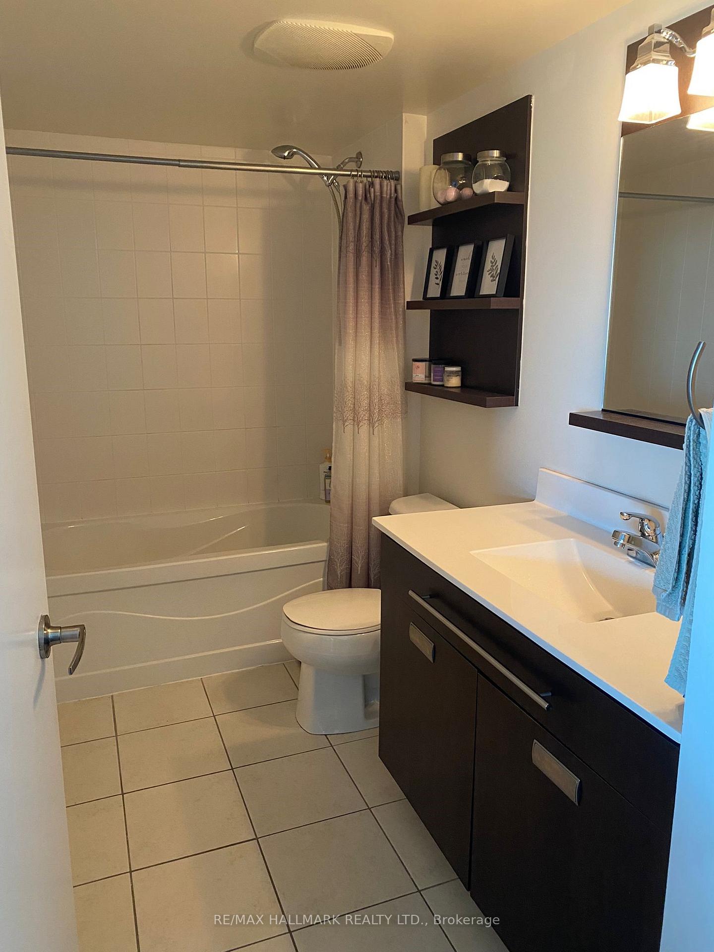 Photo 20 of Unit 1807, 80 Western Battery Road, Toronto, Niagara — HOMEH