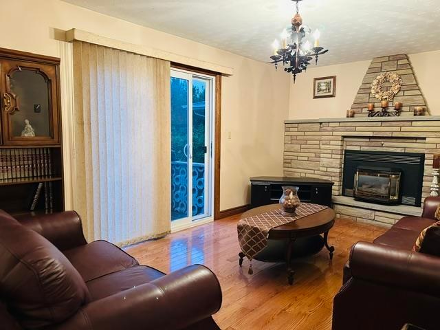 Photo 2 of 52 Norden Crescent, Sault Ste Marie, Ward 2 — HOMEH