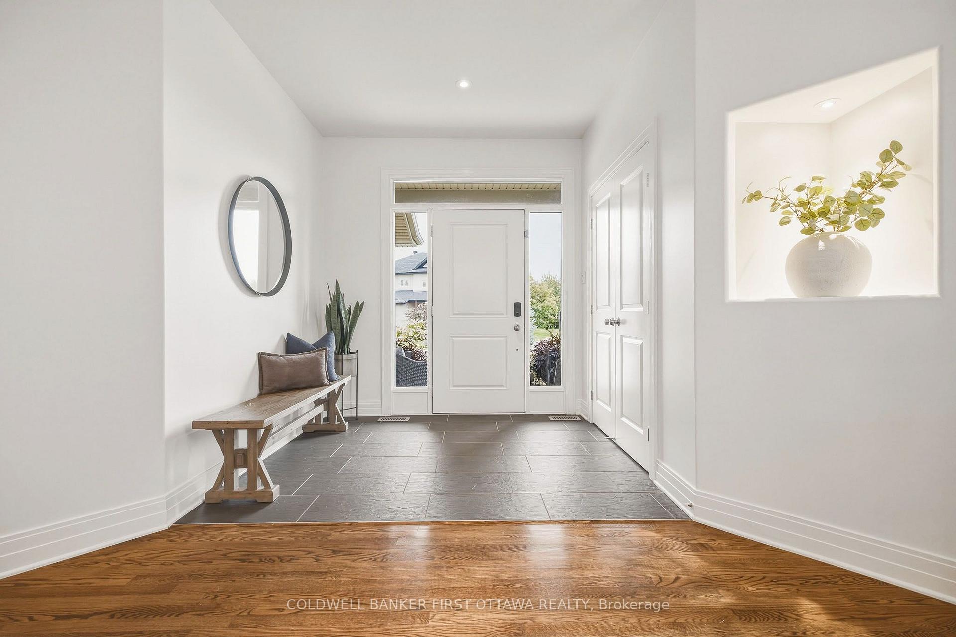 Photo 3 of 529 Adamson Crescent, Ottawa, Stittsville (South) — HOMEH