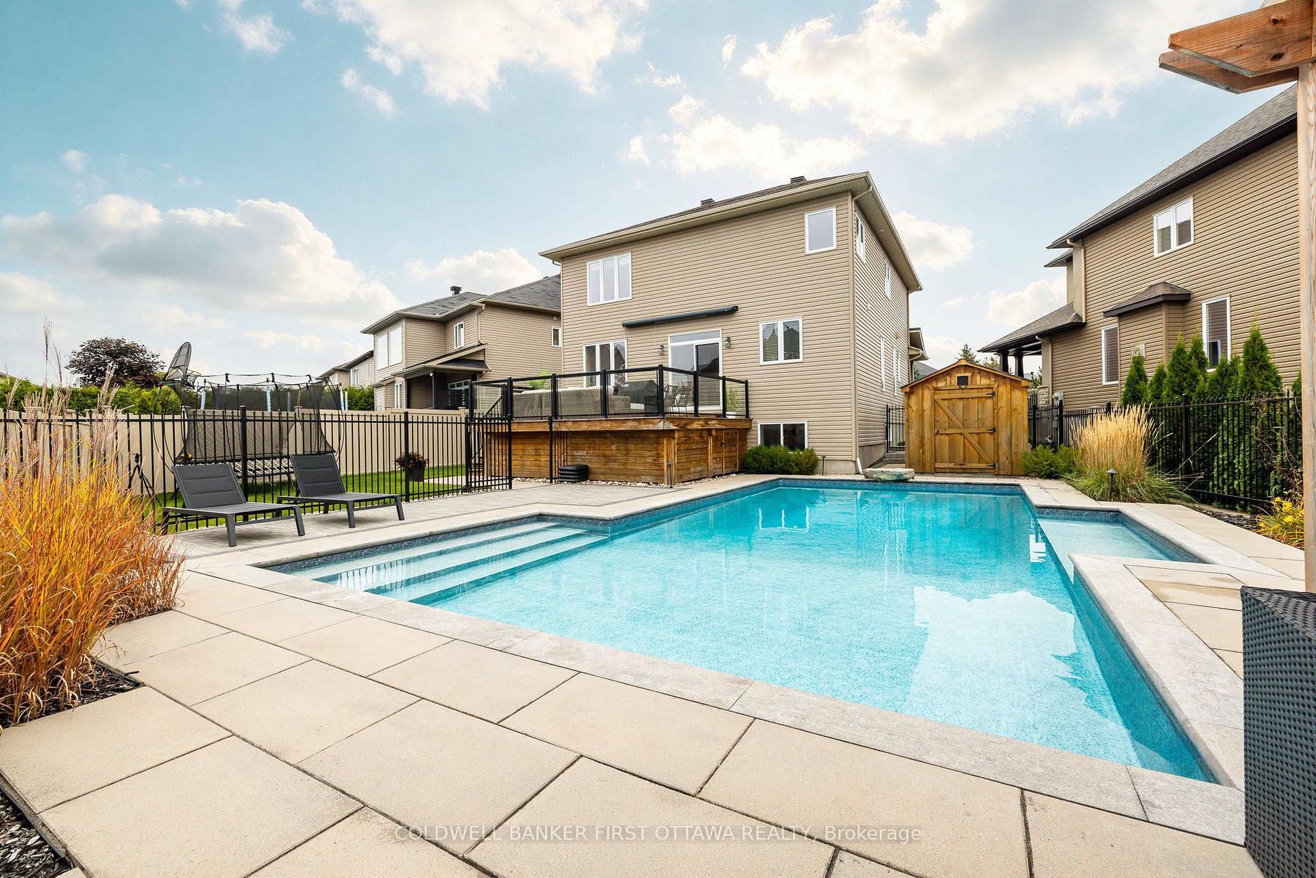 Photo 40 of 529 Adamson Crescent, Ottawa, Stittsville (South) — HOMEH