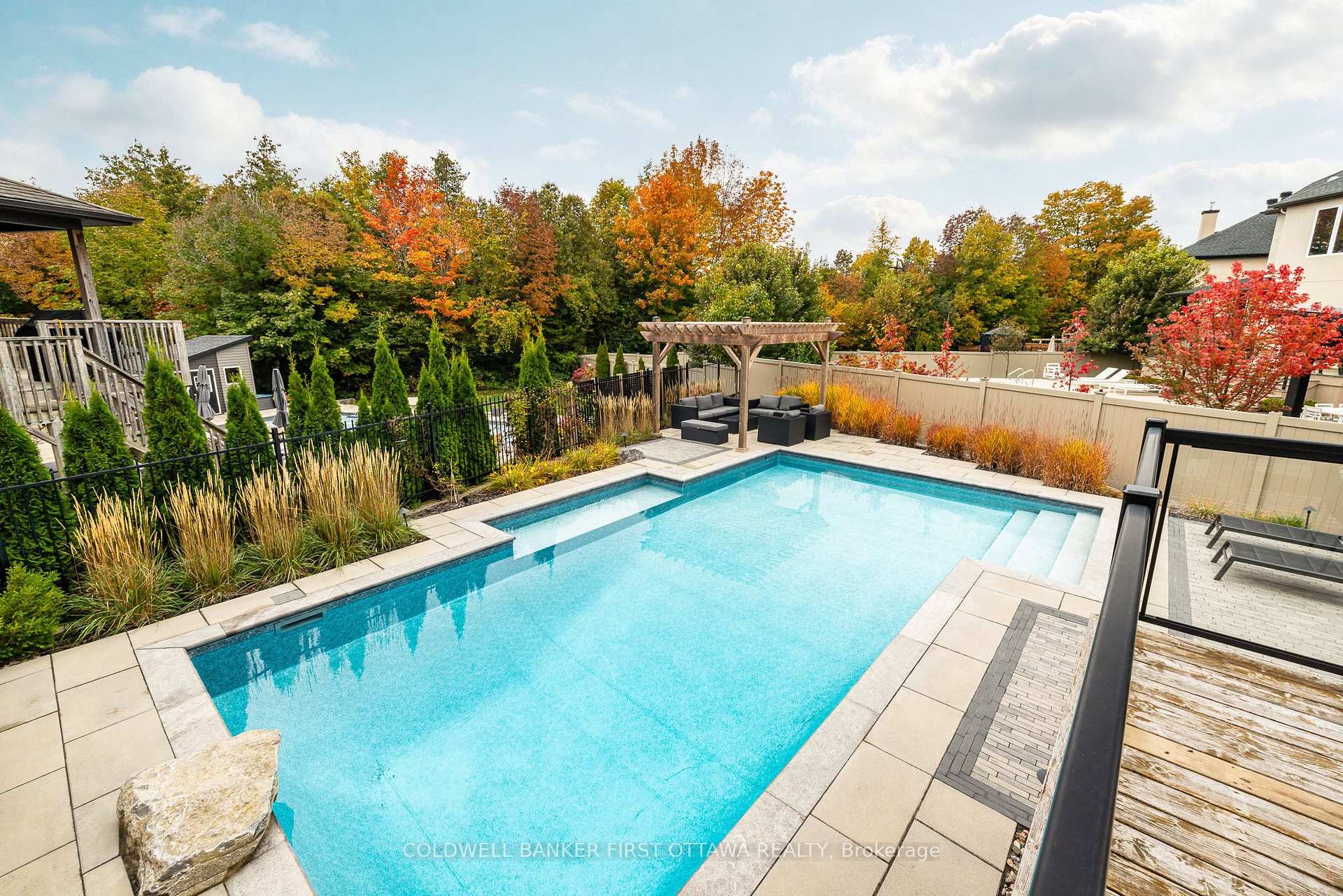 Photo 45 of 529 Adamson Crescent, Ottawa, Stittsville (South) — HOMEH