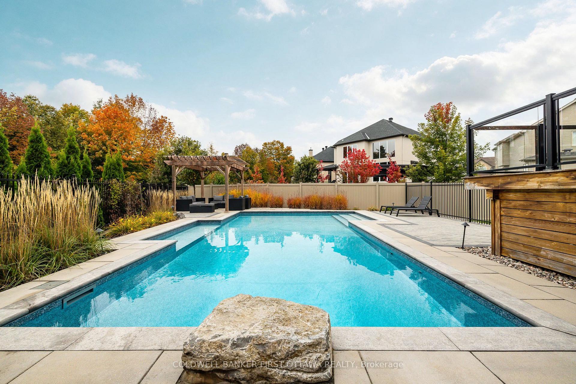 Photo 46 of 529 Adamson Crescent, Ottawa, Stittsville (South) — HOMEH