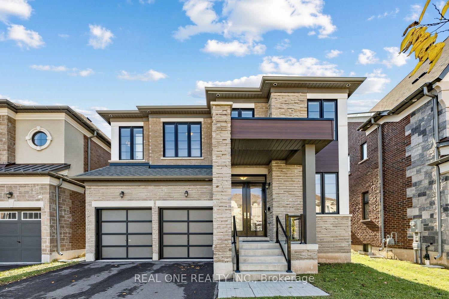 Photo 3 of 1382 Queens Plate Road, Oakville, Glen Abbey — HOMEH