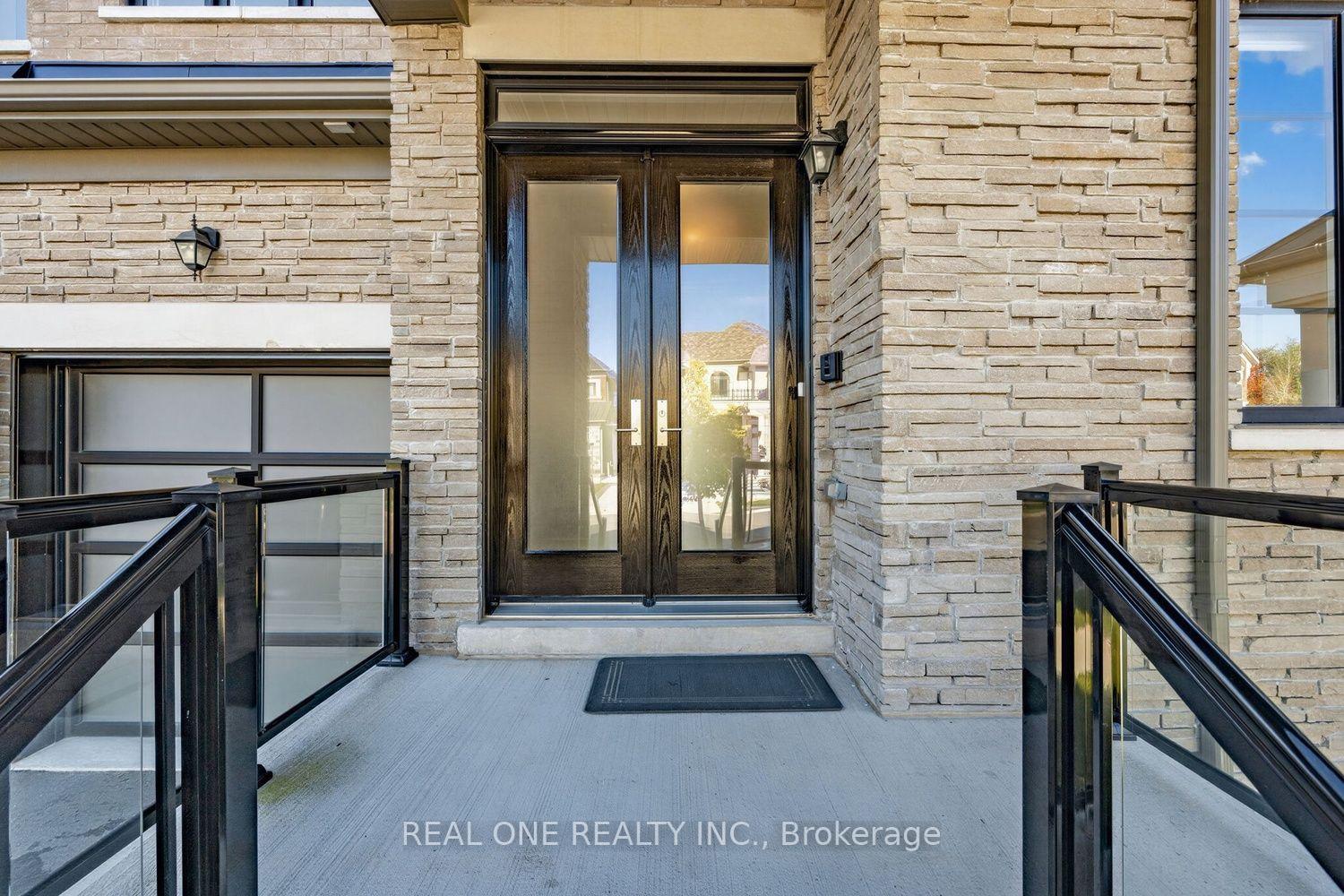 Photo 4 of 1382 Queens Plate Road, Oakville, Glen Abbey — HOMEH