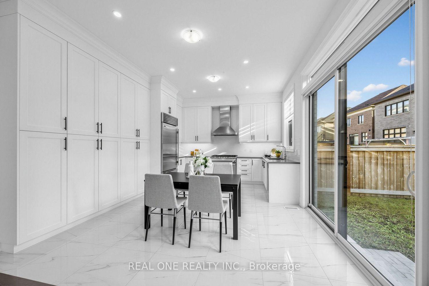 Photo 9 of 1382 Queens Plate Road, Oakville, Glen Abbey — HOMEH