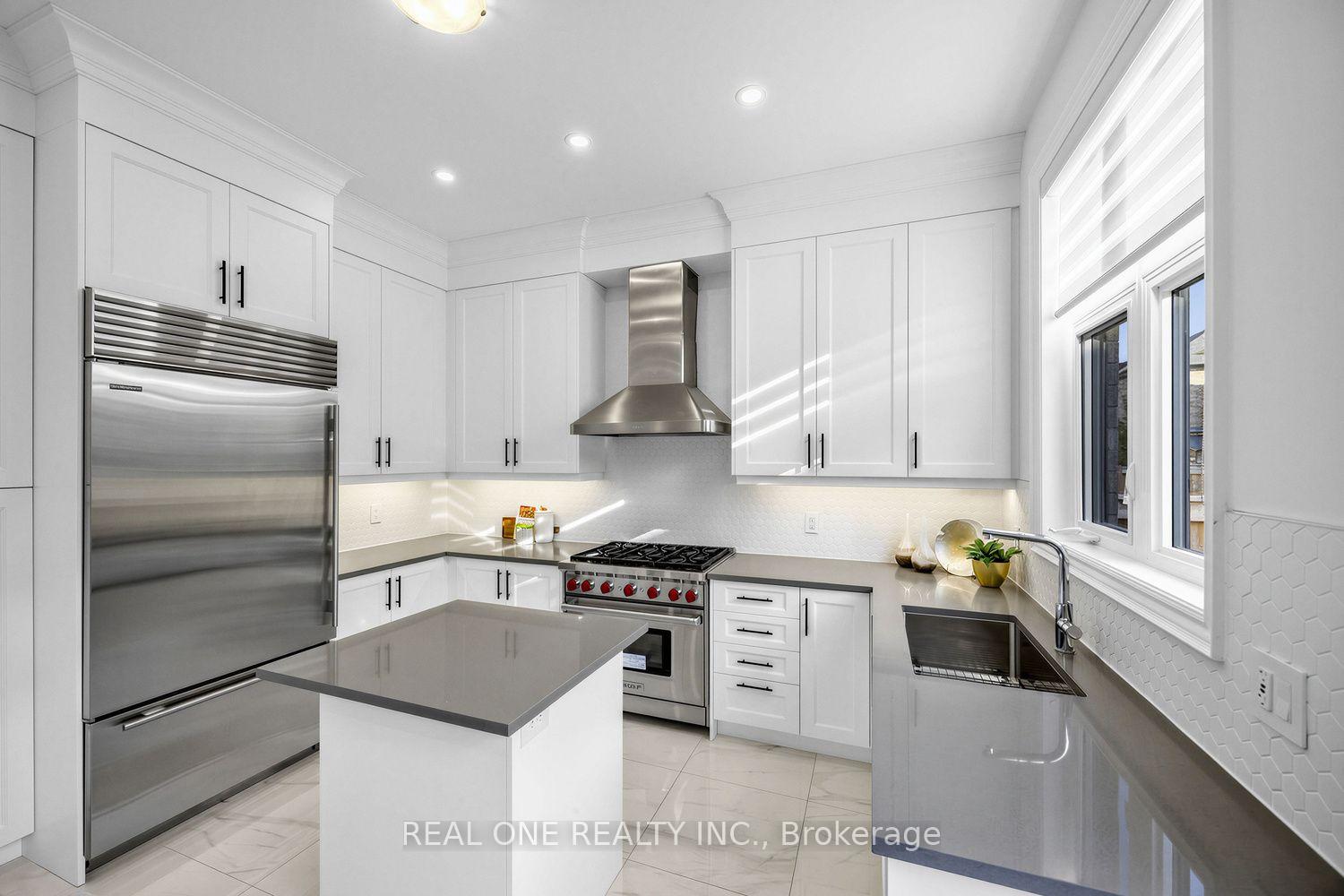 Photo 11 of 1382 Queens Plate Road, Oakville, Glen Abbey — HOMEH