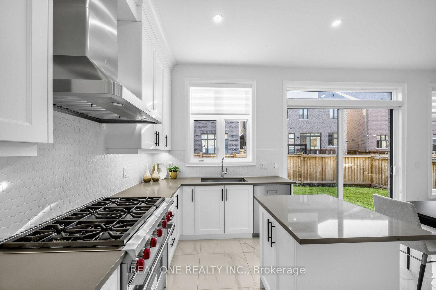 Photo 13 of 1382 Queens Plate Road, Oakville, Glen Abbey — HOMEH