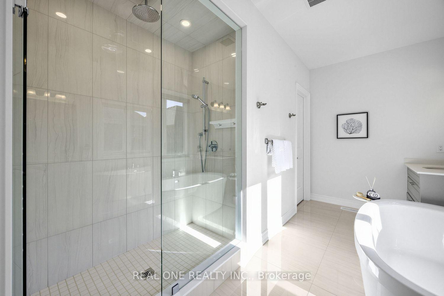 Photo 25 of 1382 Queens Plate Road, Oakville, Glen Abbey — HOMEH