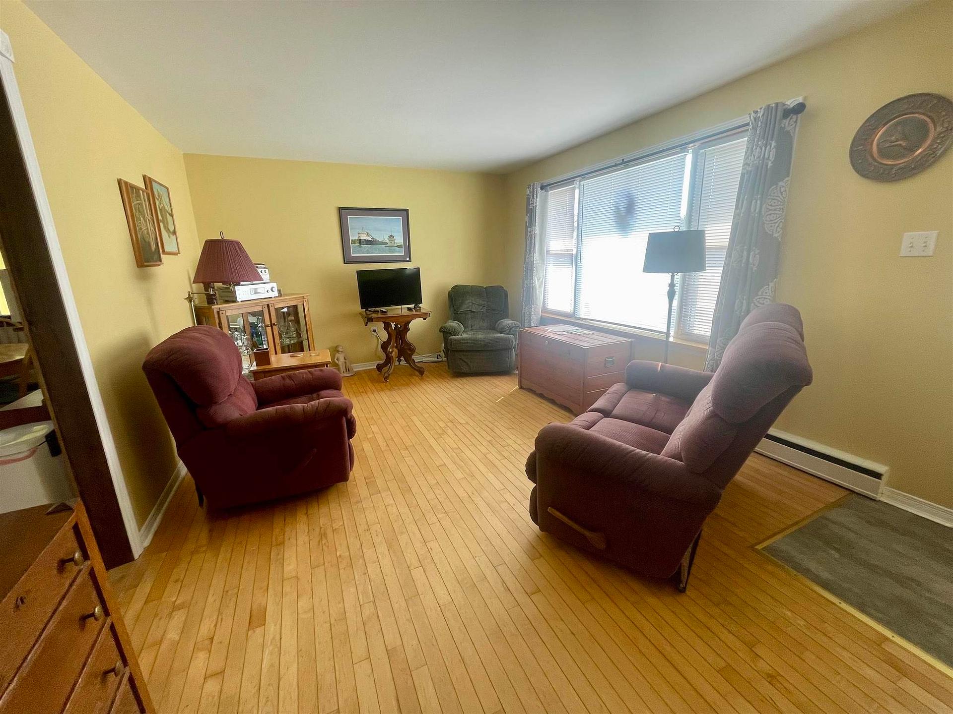 Photo 14 of 40 Frances Street, Thessalon — HOMEH