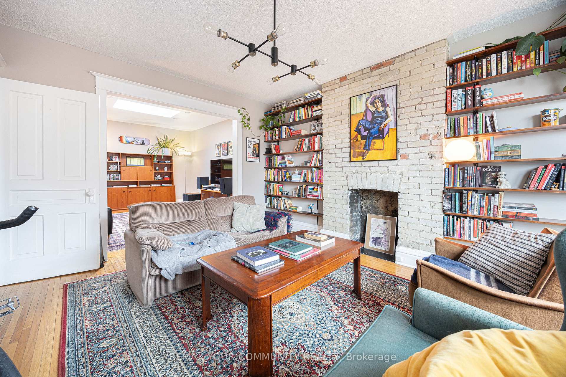 Photo 4 of 151 Roncesvalles Avenue, Toronto, Roncesvalles — HOMEH