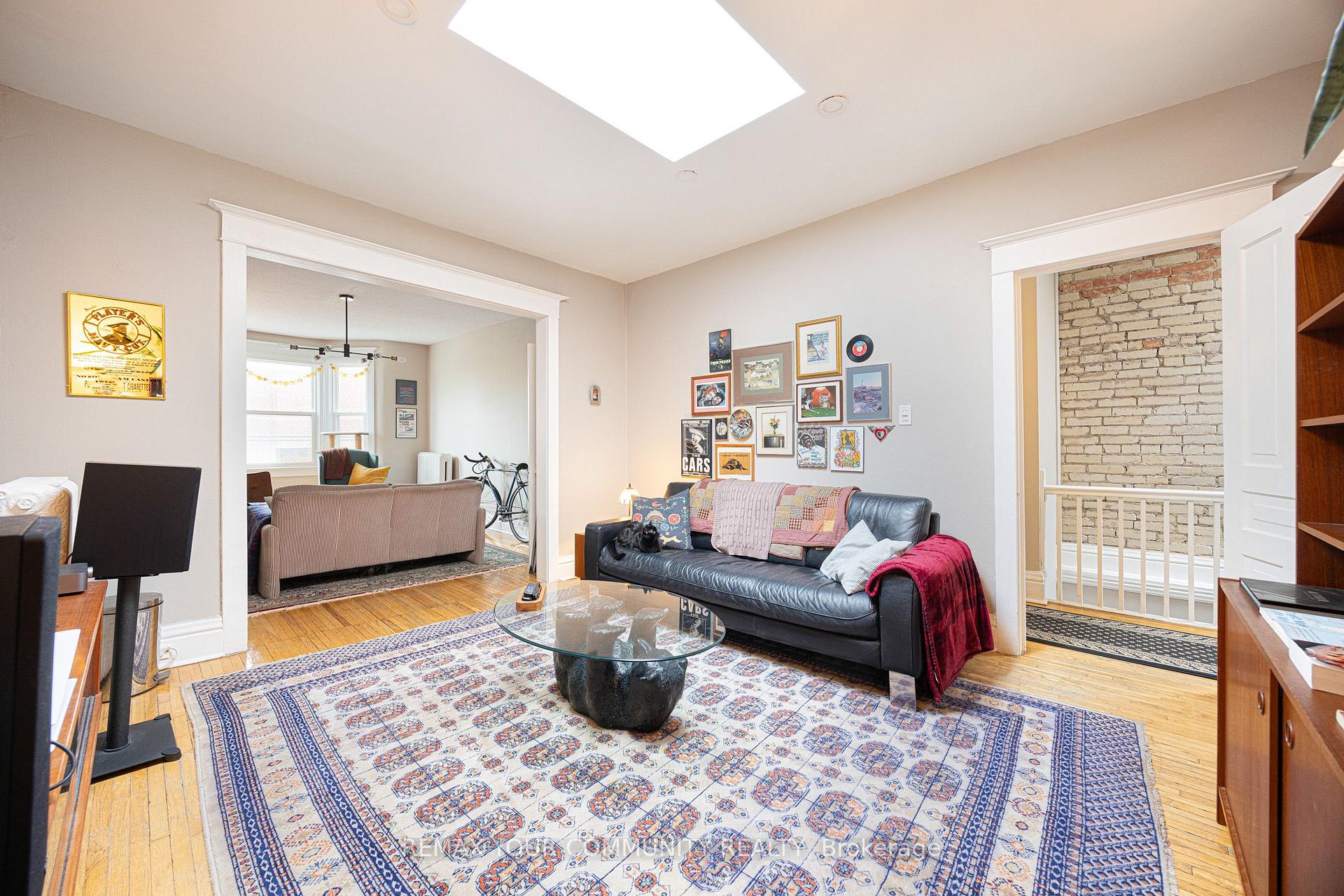Photo 6 of 151 Roncesvalles Avenue, Toronto, Roncesvalles — HOMEH