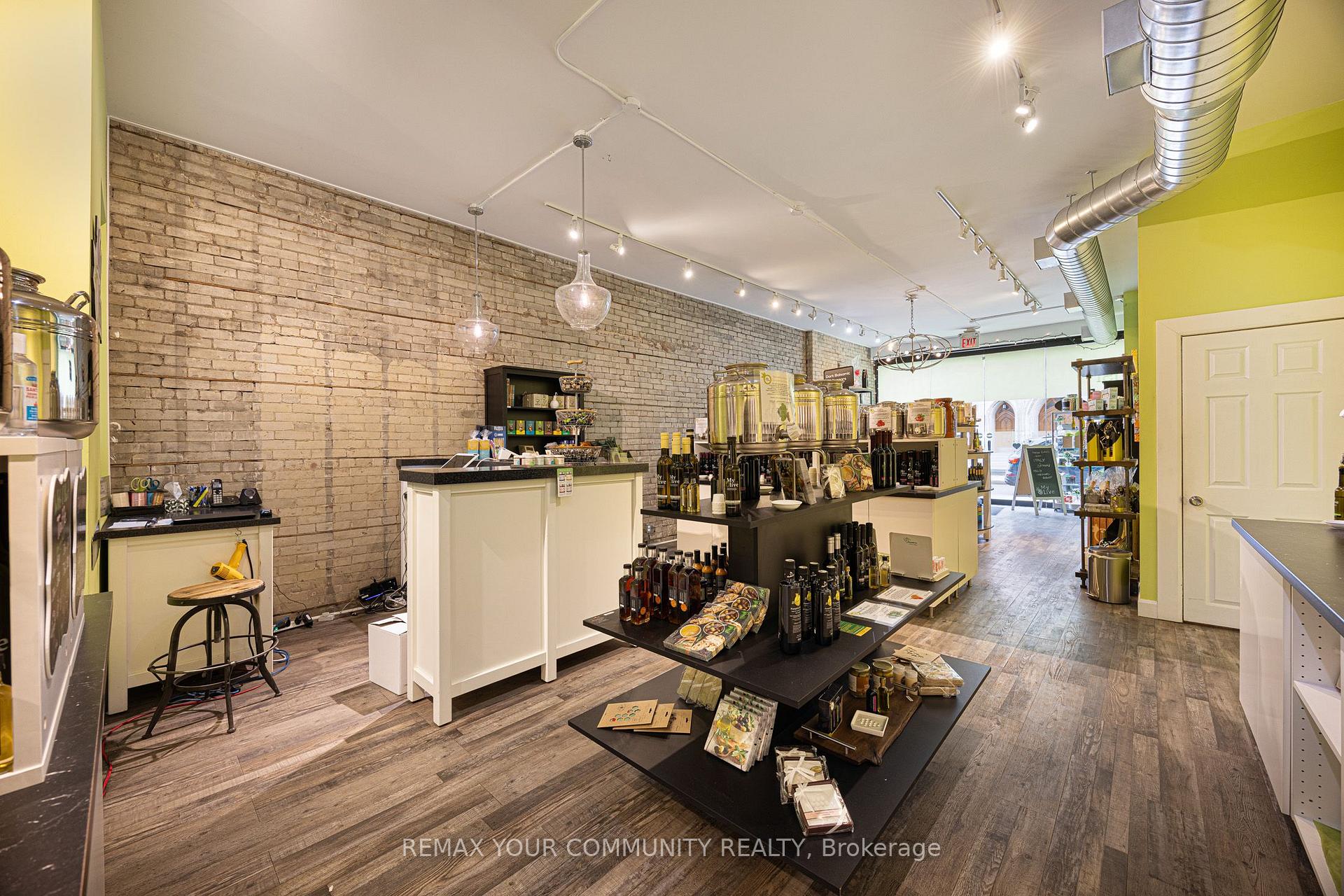 Photo 19 of 151 Roncesvalles Avenue, Toronto, Roncesvalles — HOMEH