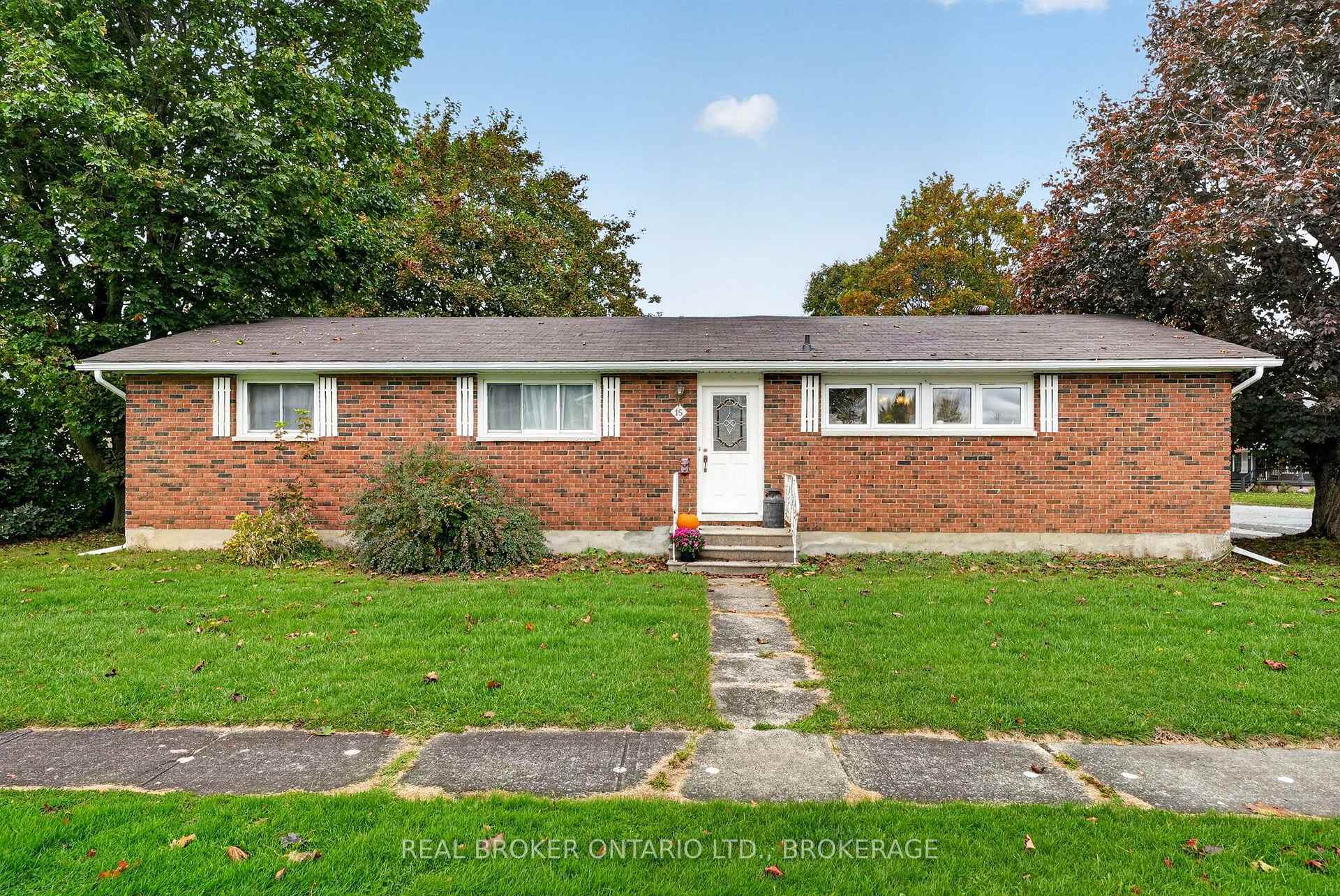 Photo of 15 Gray Avenue