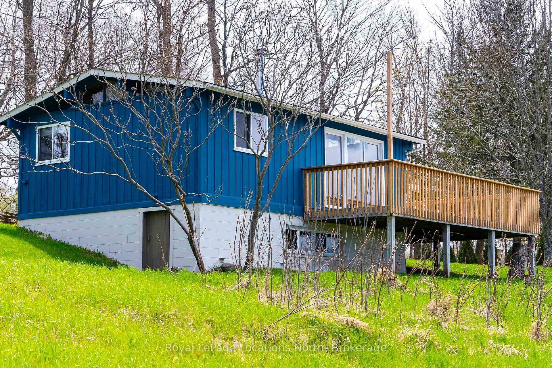 Photo 2 of 8268 21/22 Nottawasaga Side Road, Clearview, Rural Clearview — HOMEH