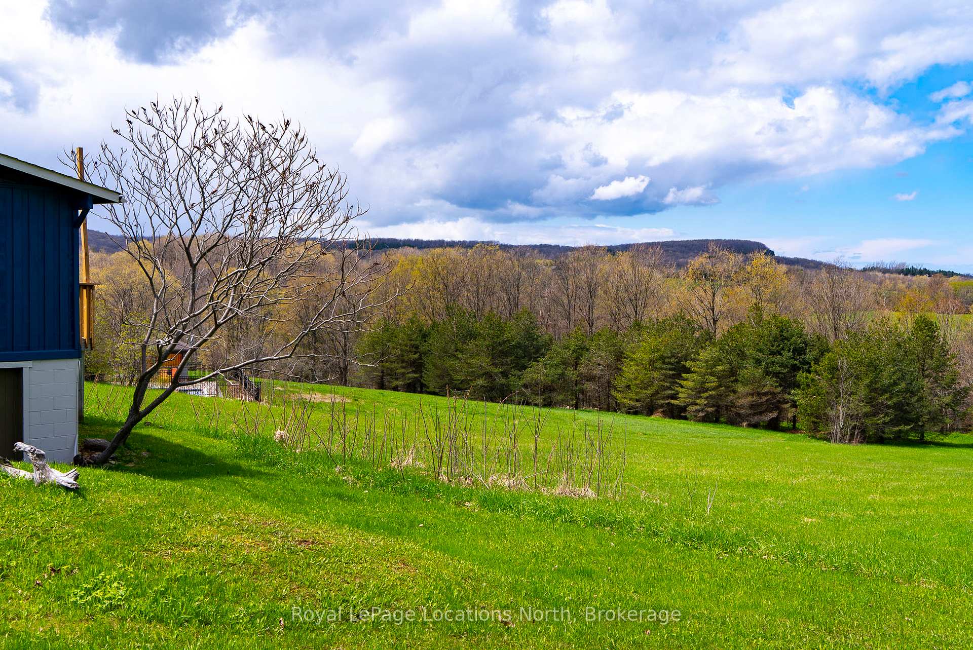 Photo 7 of 8268 21/22 Nottawasaga Side Road, Clearview, Rural Clearview — HOMEH