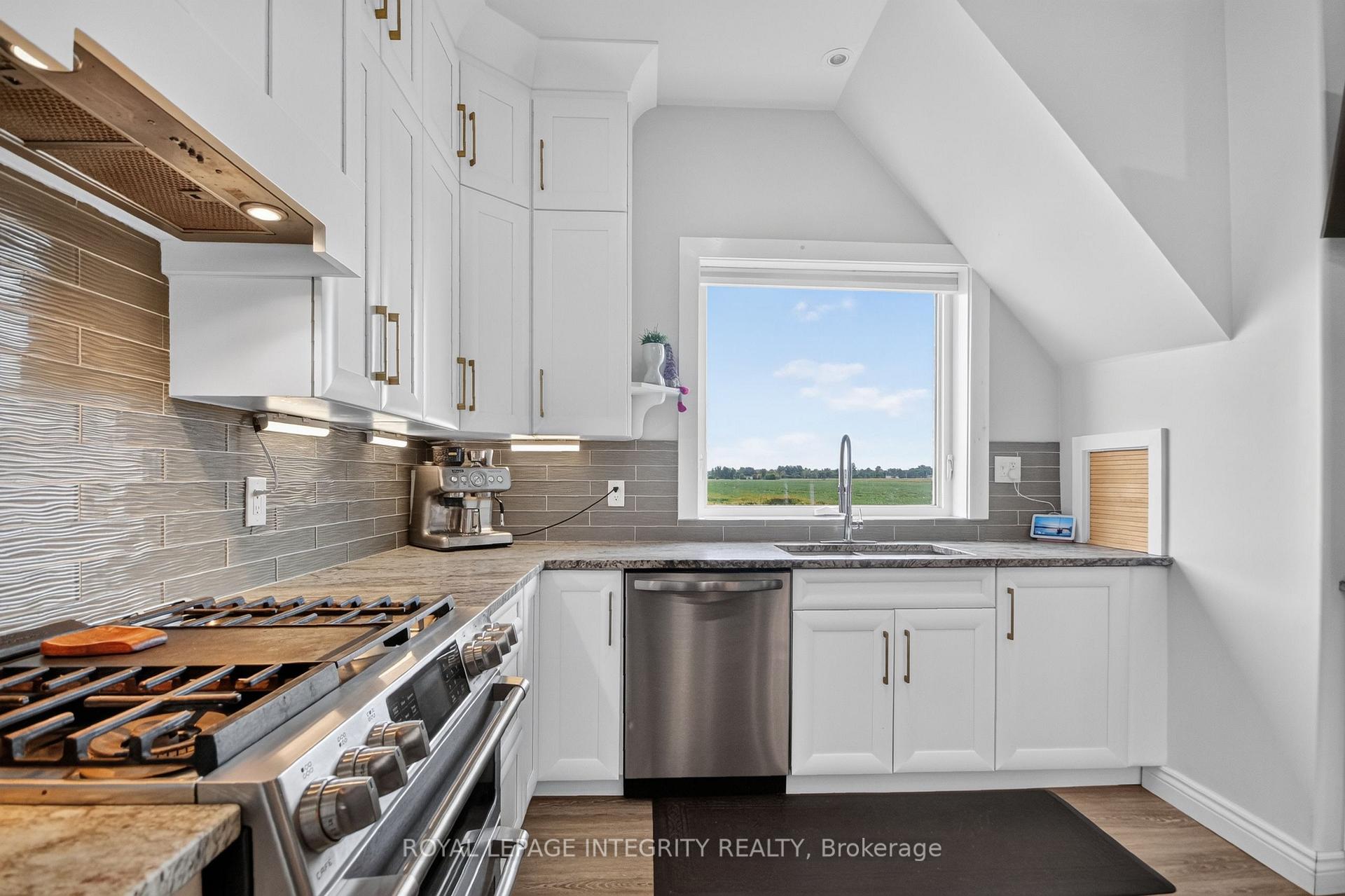 Photo 14 of 3131 River Road, Ottawa, Osgoode — HOMEH