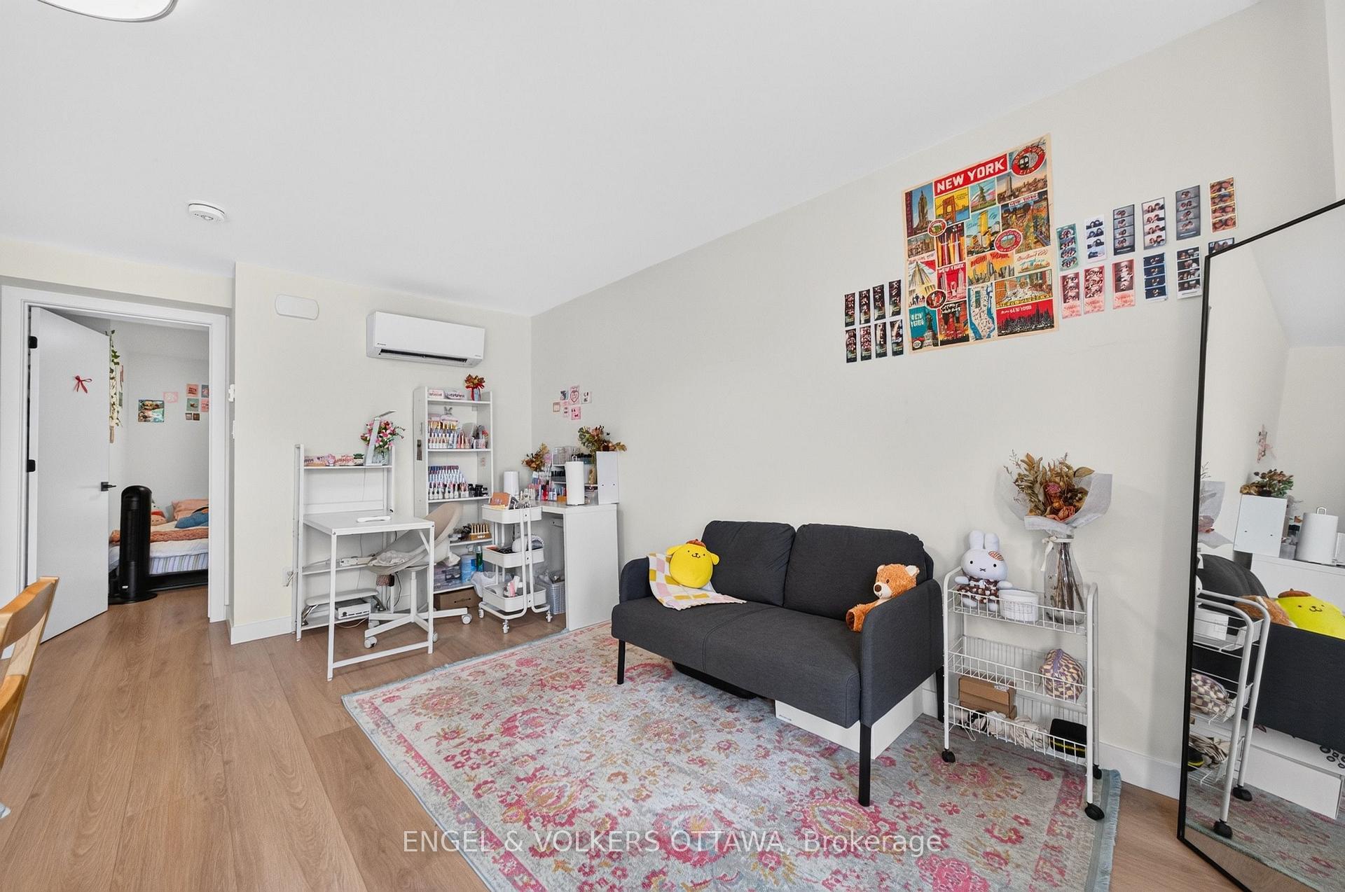 Photo 14 of Unit D, 119 Carruthers Avenue, Ottawa, Mechanicsville — HOMEH
