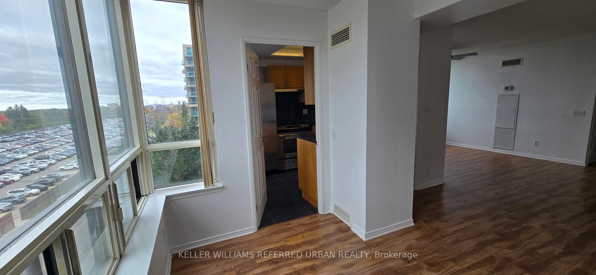 Photo 10 of Unit 611, 7 Bishop Avenue, North York, Newtonbrook East — HOMEH
