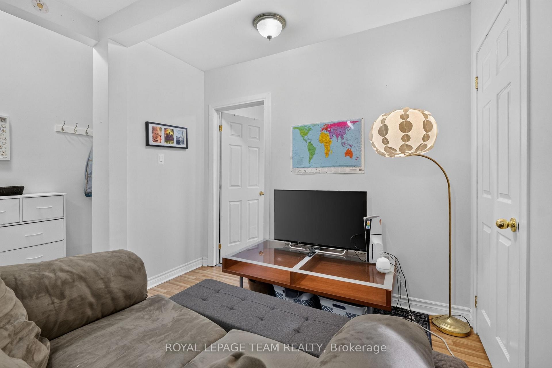 Photo 13 of Unit 7, 4 Eccles Street, Ottawa, West Centre Town — HOMEH