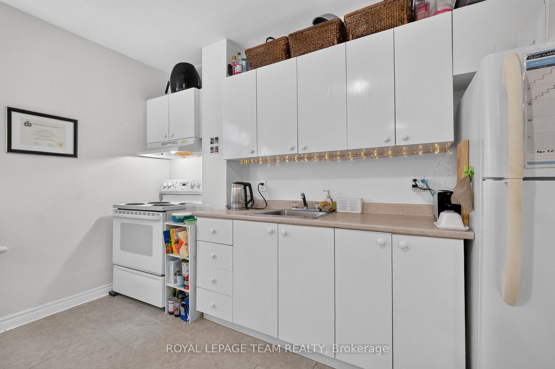 Photo 20 of Unit 7, 4 Eccles Street, Ottawa, West Centre Town — HOMEH