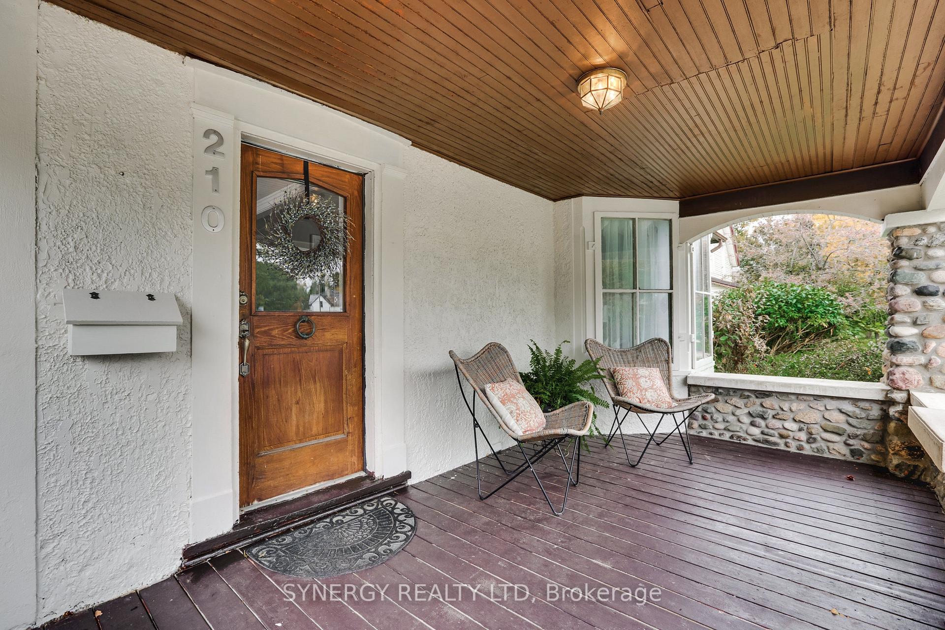 Photo 5 of 210 Albert Street, Strathroy-Caradoc, NW — HOMEH